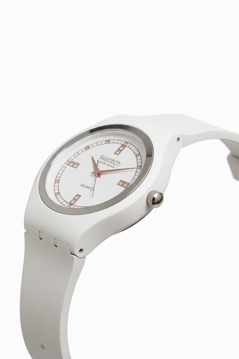 Swatch White Crystal Quartz – Édition Pure Snow (Modèle : SR-WHT38)